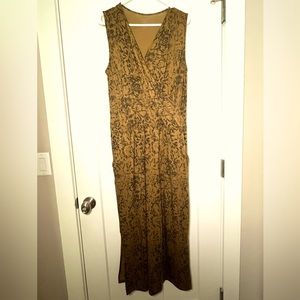 Garnet Hill Stretch Jersey Dress, size M, Good as new, never worn!